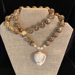 Custom 30in Leopard & Seashell Necklace